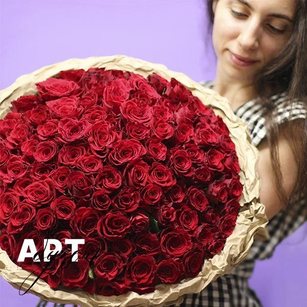 Букет из 101 красной розы (40 см)